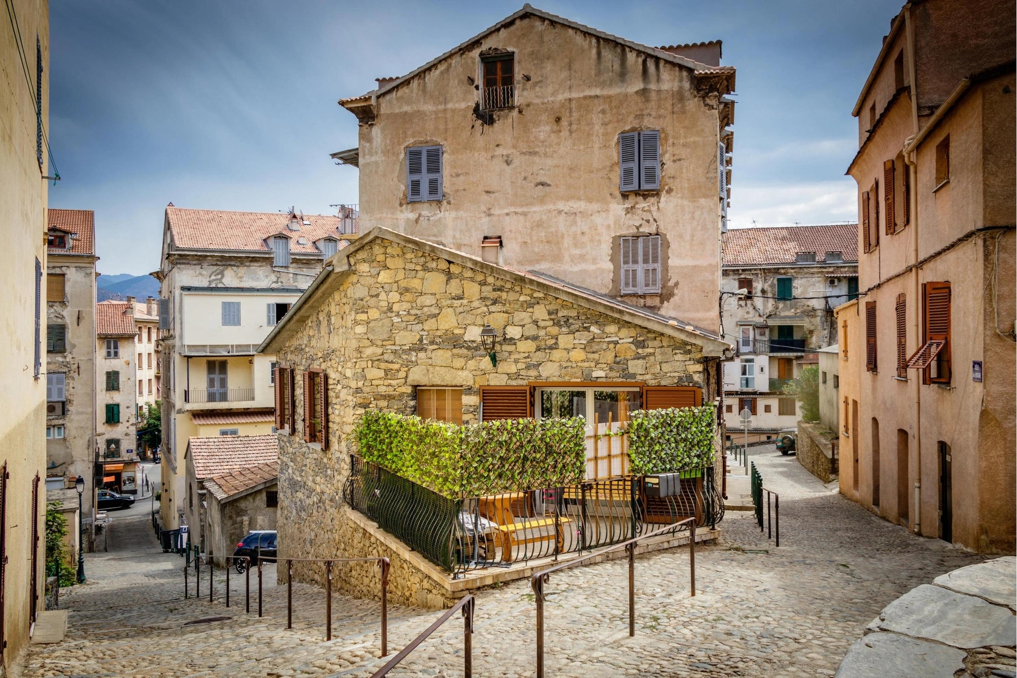 Alt à définir